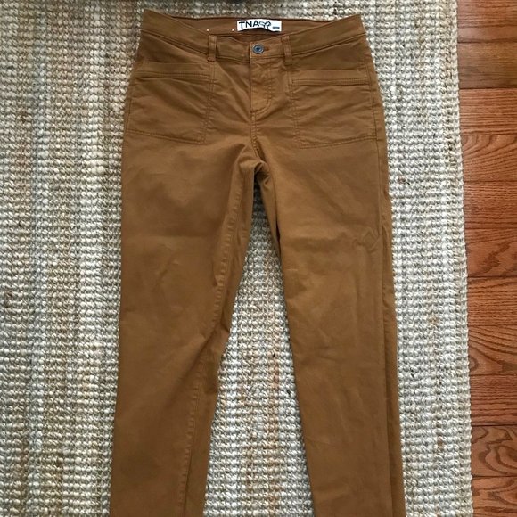 Aritzia Pants - Aritzia TNA Ochre Khaki Pants Size 8
